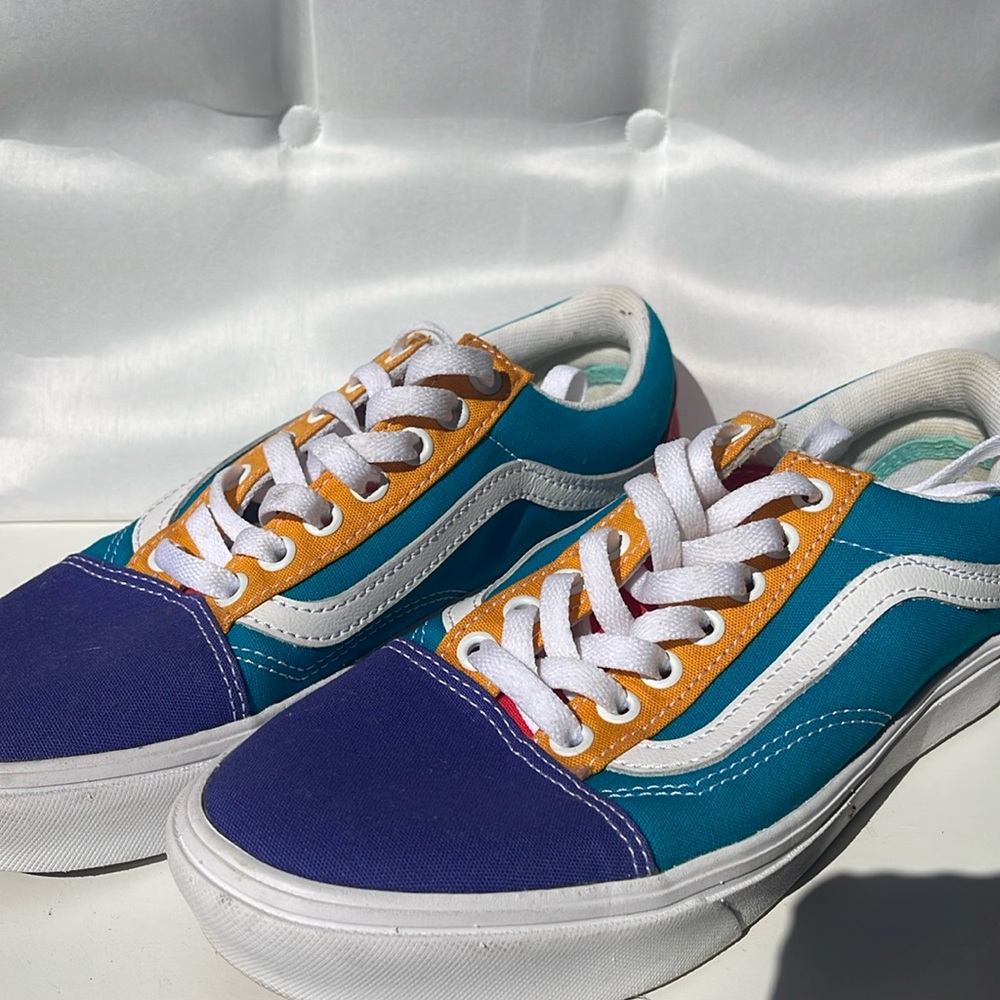 Color block vans